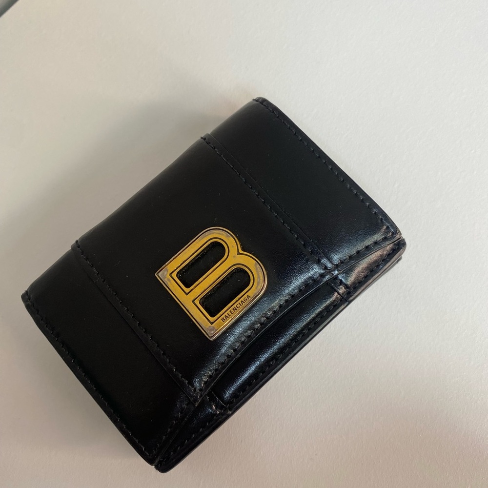 Balenciaga Black Wallet with Gold Logo - Picture 3 of 14